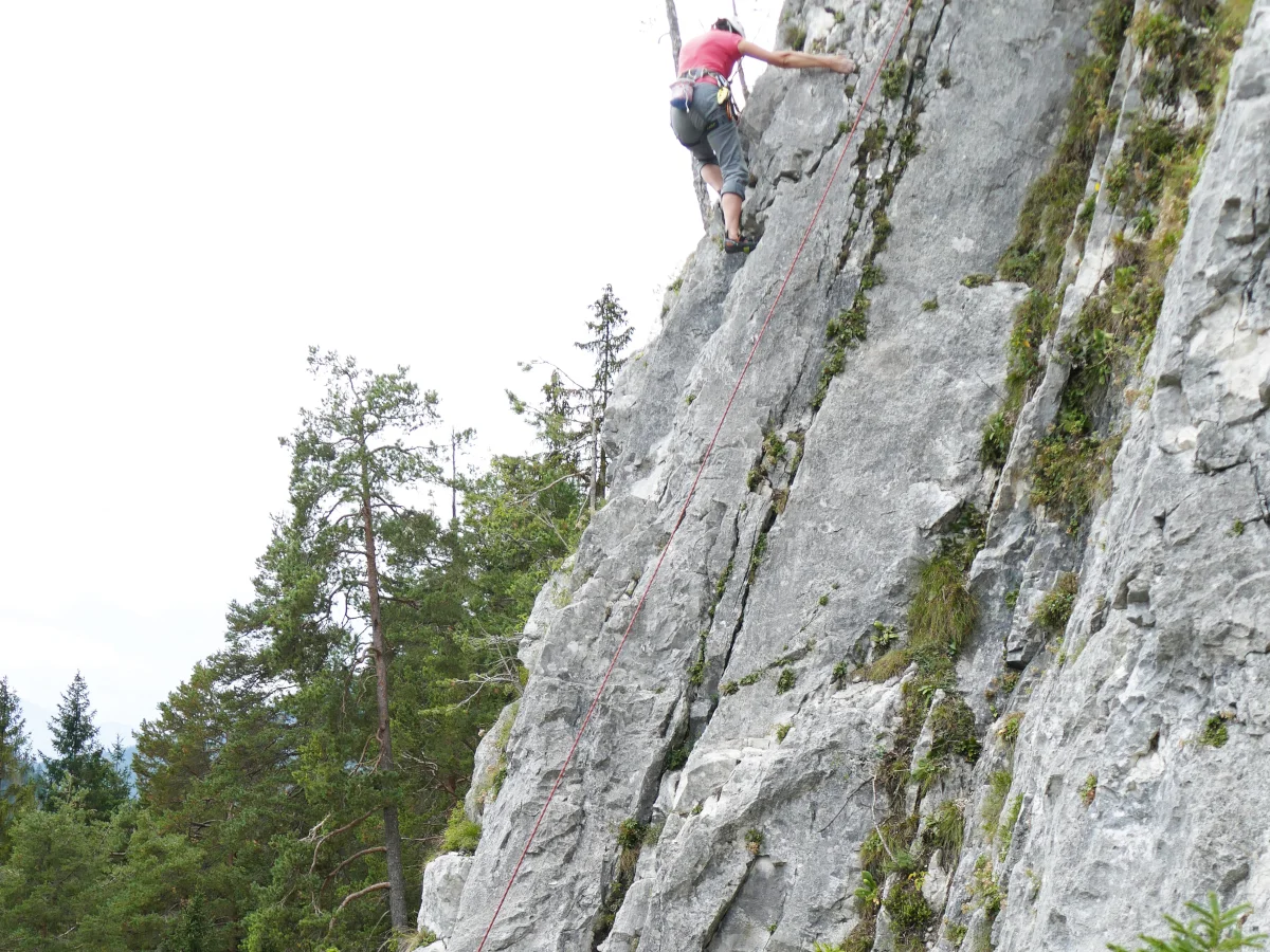 Klettern an den Sonnenplatten im Karwendel | © DAV Würzburg