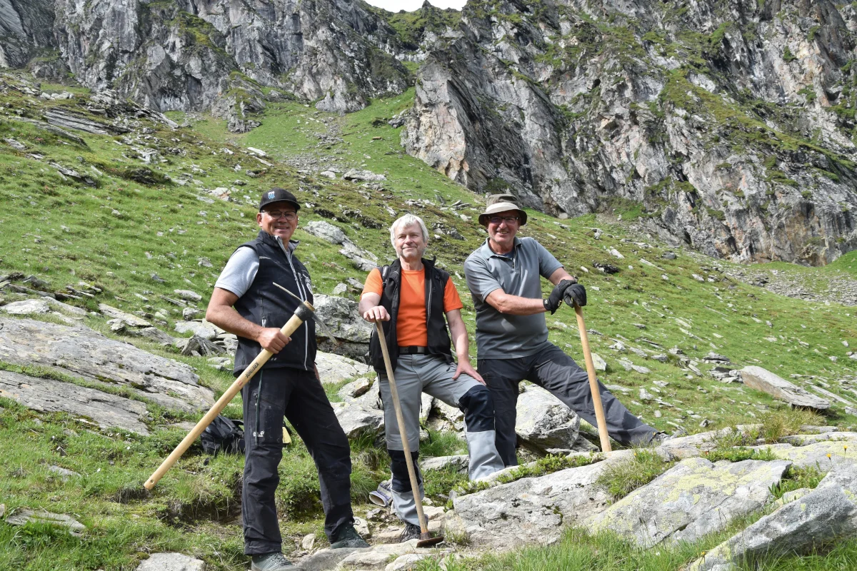 Arbeiten an der Karl-von-Edel-Hütte 2021 | © DAV Würzburg