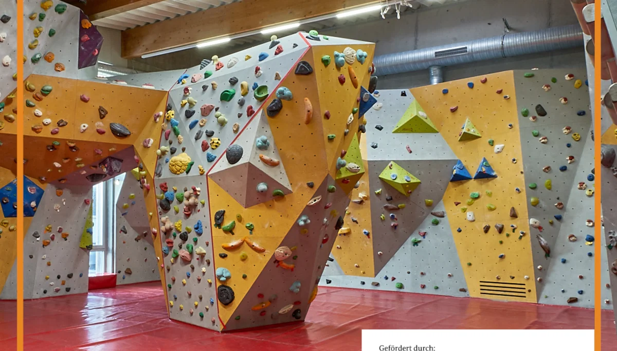 Sanierung der Hallenbeleuchtung 2 | © DAV Wuerzburg