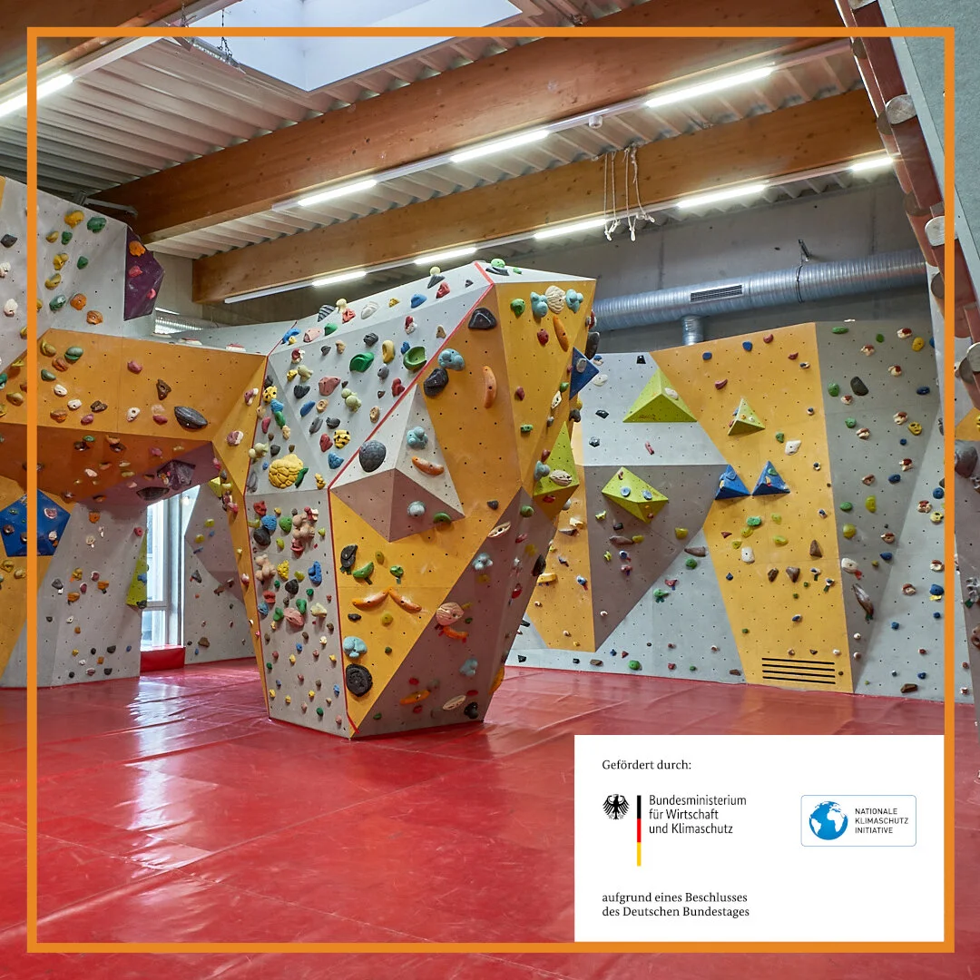 Sanierung der Hallenbeleuchtung 2 | © DAV Wuerzburg