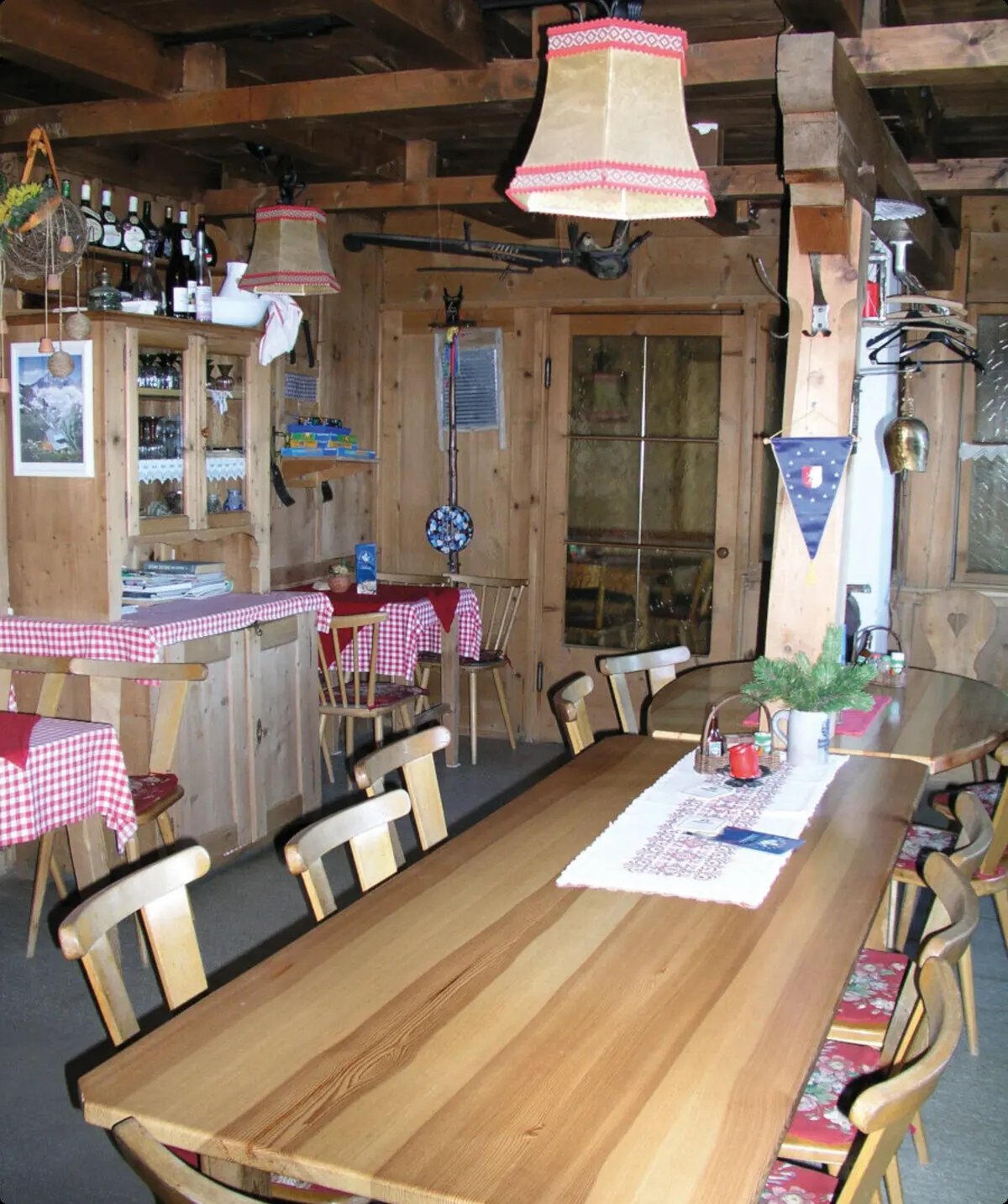 Gaststube Karl-von-Edel-Hütte | © DAV Wuerzburg